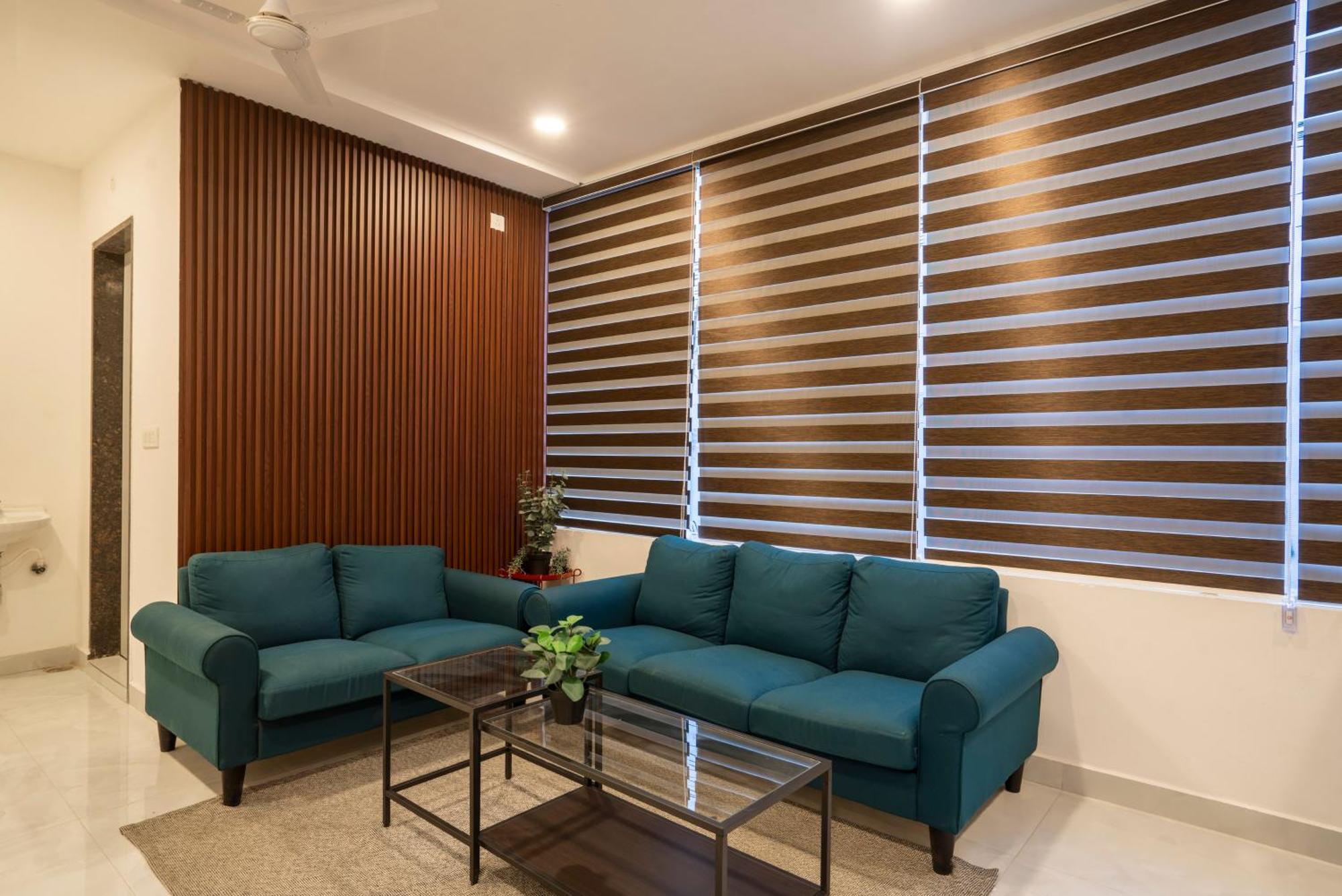 Treebo De Alphabet Gachibowli Hotel Hyderabad Exterior photo